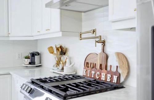 Welland House | A Luxe Cozy Escape