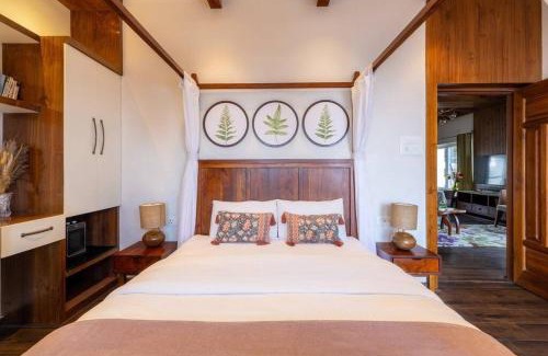 Kempty Range Villa | A Luxurious Mountain Bungalow with stunning views