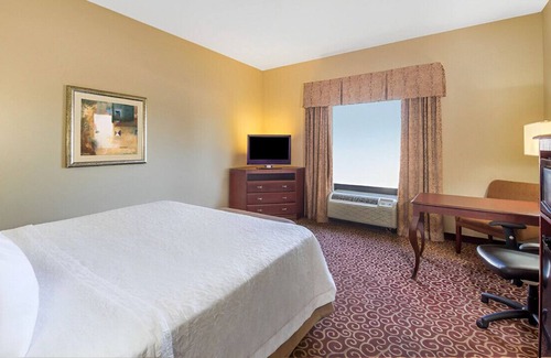 South Oklahoma City House | A Luxuriously Relaxing Staycation w/ Free WiFi!