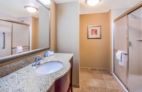 South Oklahoma City House | A Luxuriously Relaxing Staycation w/ Free WiFi!