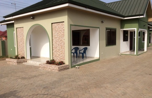 Nungua House | A luxury home with boy's quarters & security cameras in a gated community