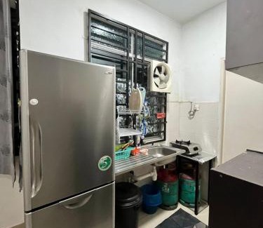 Penampang Apartment | A&M Budget Apt, 5mins to Airport, 8mins to KK City