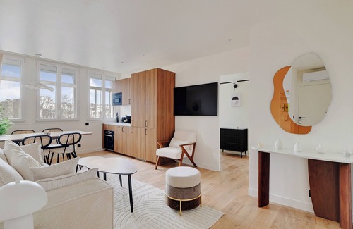 Vivienne Apartment | A Magnificent 1-BR/1BA in Daumesnil - Bois de Vincennes