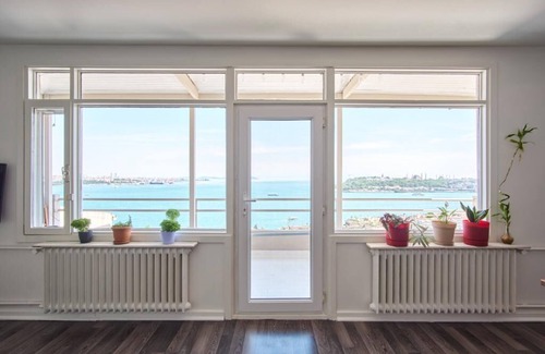 Kabatas Apartment | A MILLION DOLLAR VIEW IN THE HEART OF ISTANBUL