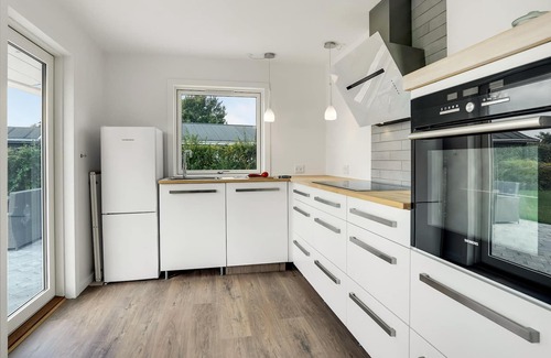 Bog By House | A modern and bright vacation home welcomes you to Bogø.