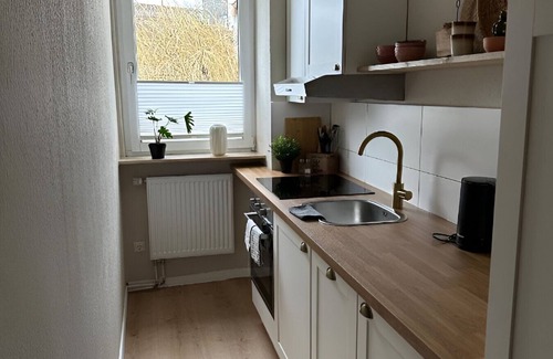 Katernberg Apartment | A moment away from the World Heritage Site! GE1L