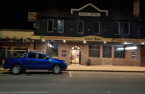 Guyra Hotel | A Must-visit Destination That's Truly Worth A Stop : Historic Royal Hotel Guyra