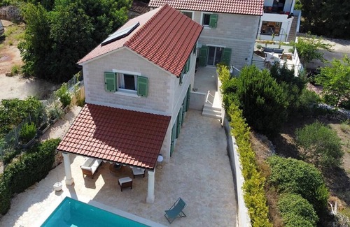 Vrboska Villa | A new built Villa at the heart of Vrboska on the island of Hvar.