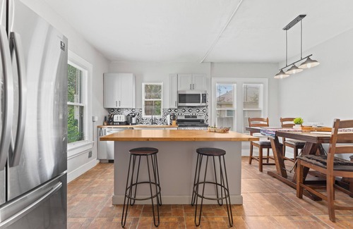 North Waco House | A nice Hacienda in central Waco!