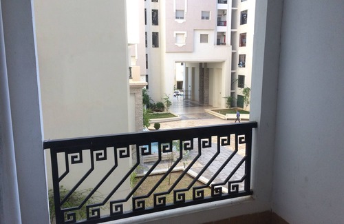 El Aouina Apartment | A nice, well-equipped apartment.