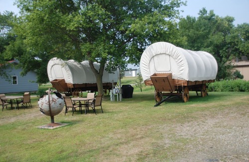 Vergas Cottage | A one of a kind stay in a Conestoga Covered wagon on the shores of Rose Lake