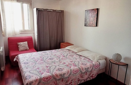 Le Pre-Saint-Gervais Apartment | A Paris, Comme Vous y Étiez, Loue Beau et Grand F3 Pour la Jo/jp Toute Commodité