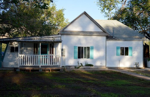 Junction House | A peaceful easy stay for your Southern Utah Getaway!