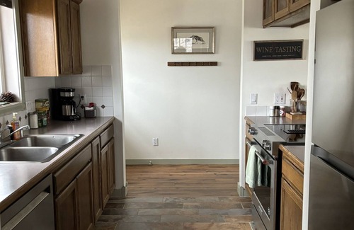 Hamilton House | A peaceful one-bedroom house next to the Bitterroot Mountains
