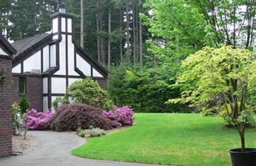 Martha Lake Apartment | A Peaceful Woodland Retreat 20 minutes from Seattle and from Puget Sound ferries