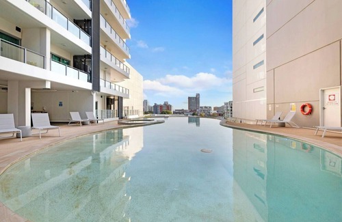 Darwin City Centre Apartment | A Perfect Match Resort style Living in Darwin CBD