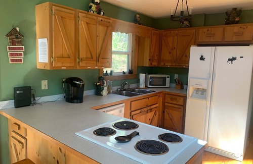 Rabun Gap Cabin | A Perfect View! Dog Friendly Cabin at The Top of The Mountain!