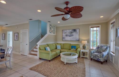 Santa Rosa Beach House | A Piece of Heaven by AvantStay Private Pool Sleeps 14 Pet-friendly