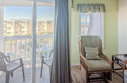 Morehead City Apartment | A Place At The Beach 310
