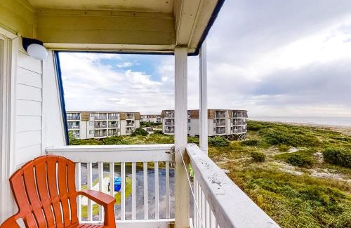 Morehead City Apartment | A Place At The Beach 371