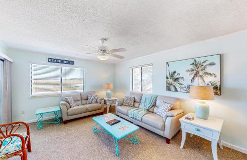 Sneads Ferry House | A Place Between the River and Sea