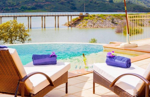 Sao Bartolomeu de Messines Villa | A place of beauty and stunning tranquility.