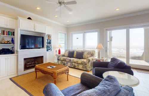 East End House | A Place of Grace