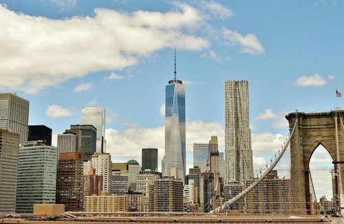 Financial District House | A Place You'll Surely Enjoy! 3 Modern Units w/ City view! Pet- friendly, Parking