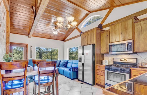Ruidoso Cabin | A playful cabin nestled above the tall pines