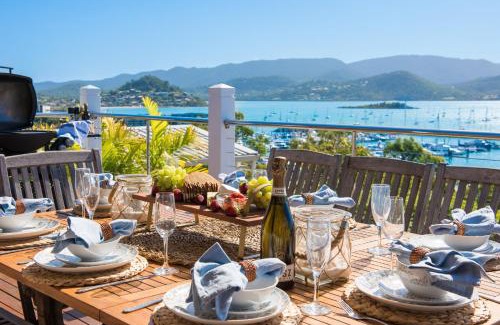Airlie Beach House | A Point of View