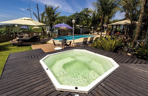 Praia da Armacao do Itapocoroi Apartment | A pousada rustica de frente ao mar, exclusividade, descanso e lazer.