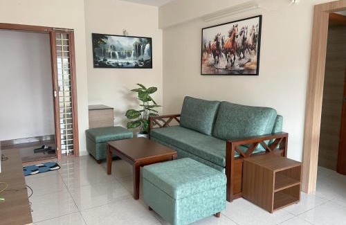 Bengaluru Apartment | A Premium 2BR Luxury Service Apartments, near Hebbal & Manyata Tech park, Perfect for Family and Business Travelers
