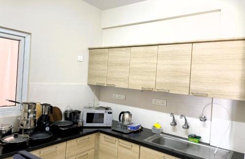 Bengaluru Apartment | A Premium 2BR Luxury Service Apartments, near Hebbal & Manyata Tech park, Perfect for Family and Business Travelers