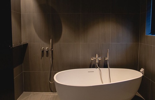 Jungmun House | A Private House with Greens and Natural Light of Jeju