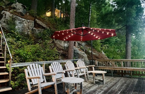 Minden Hills Cottage | A Private Lakefront Cottage on Gull Lake