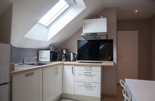 Saint Joseph/Mittelharth Apartment | A quiet Colmar free easy parking area, 8 mins walk gareTGV