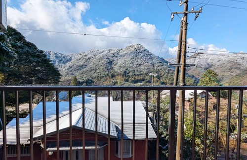 Ine House | A quiet house in the mountains. It is an 8-minute drive from the boathouse at Ine and a 25-minute drive from Amanohashidate. There is also a swimming beach nearby.