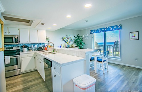 South Padre Island Condo | A Ray of Sunshine on the Beach!