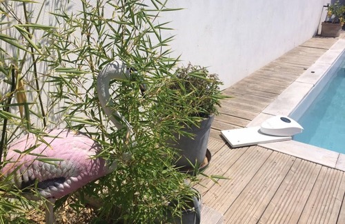 Saint-Laurent-d'Aigouze House | A real holiday home for a real vacation close to the beaches.