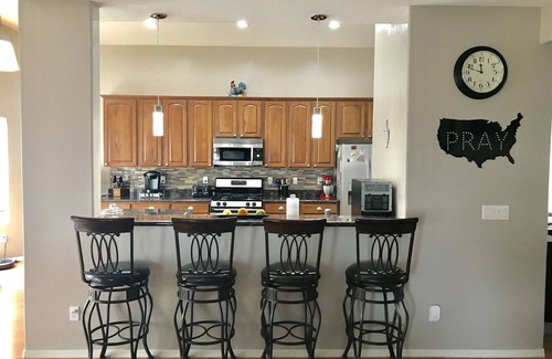 Continental Reserve House | A Real Gem- Your Modern Oasis Awaits! Pool/Indoor Sauna/Work Out Room