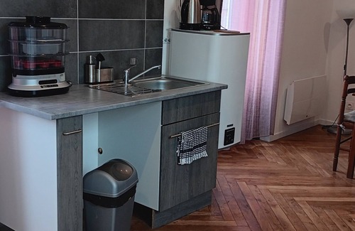 Guilvinec Apartment | A renovated 2-star furnished apartment for 4 people