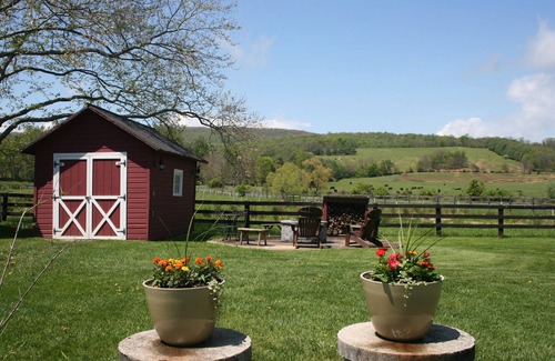 Purcellville Cottage | A Restored Wagon Barn On A 1790's Farm.