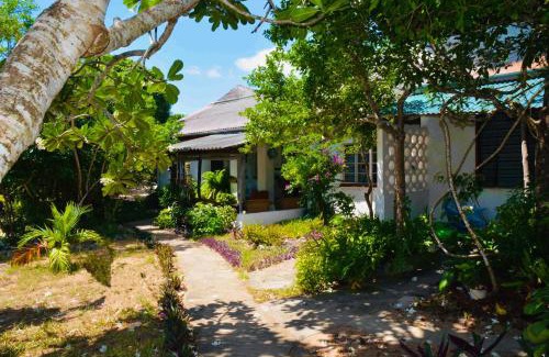 Watamu House | A Rocha Eco-Lodge & Conservation Centre