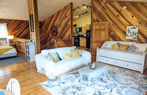 Willisburg Cottage | A Romantic Getaway on the Bourbon Trail
