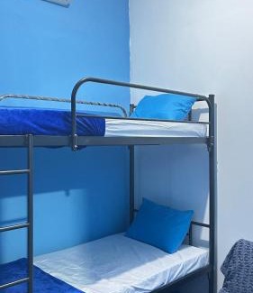 Tuban House | A Room in Santorini House Room Near Airport Bali