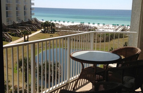 Miramar Beach Condo | A Room with a View: Beautiful Beachview Condominium