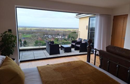 Glastonbury Bed & Breakfast | A Room with a View