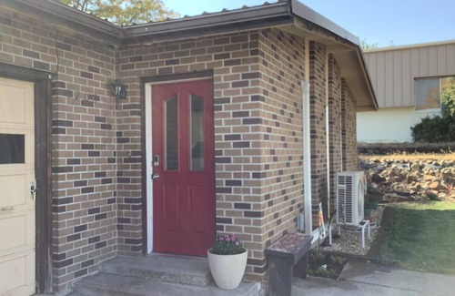 Pendleton House | A roomy quiet private duplex. Located on a cul de sac area with limited traffic