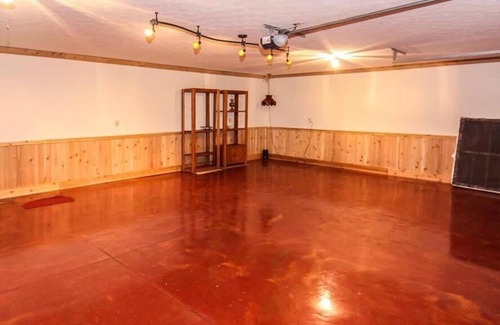 Nineveh House | A !!!! secluded Brown County Cabin retreat !!!!
