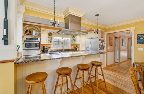 Chincoteague House | A Shore Joy - Private Pool - Waterfront with Pier!
